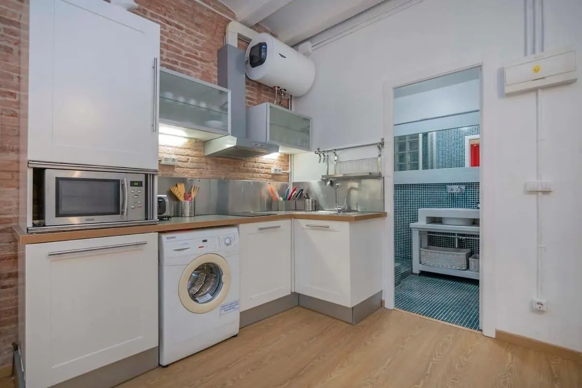 Exclusive 2 Bedroom Apartment In The City Center Barcelona