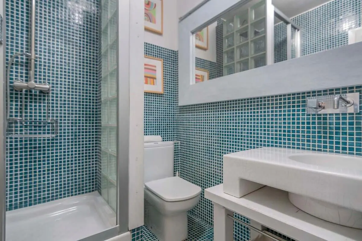 Exclusive 2 Bedroom Apartment In The City Center Barcelona 0*,