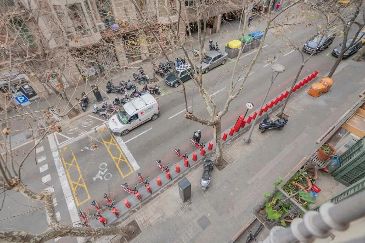 Exclusive 2 Bedroom Apartment In The City Center Barcelona 0*,  Espanha