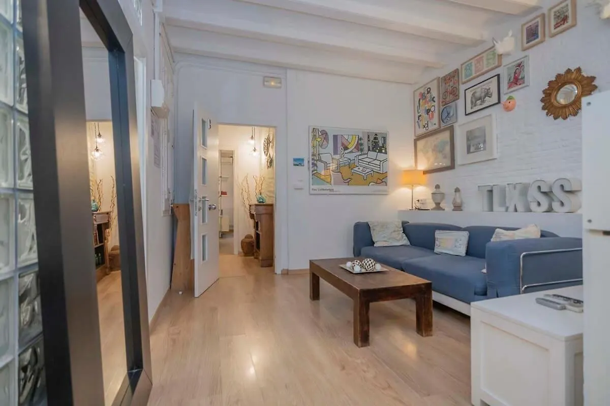 Exclusive 2 Bedroom Apartment In The City Center Barcelona 0*,  Espanha
